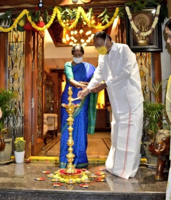 V.P  M. Venkaiah Naidu celebrates Diwali in his residence
