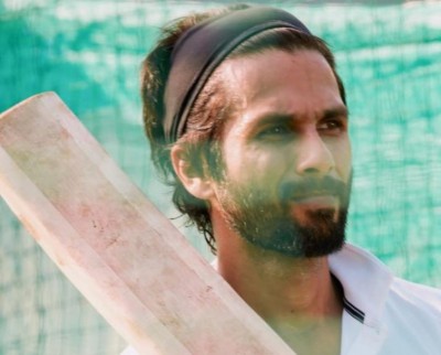 Coronavirus outbreak: Makers of Shahid Kapoor starrer Jersey call off shoot