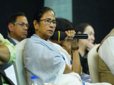 West Bengal: Mamata Banerjee hits out at BJP, accuses the party's IT cell of spreading fake news over COVID-19 deaths  