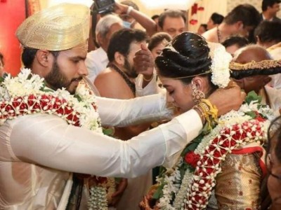 HD Kumaraswamy's son Nikhil marries former Congress minister's grand-niece amid lockdown