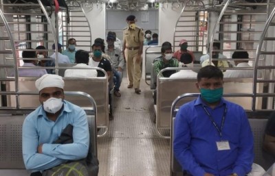 Railways resumes selected local trains in Mumbai