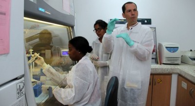 â€˜Landmark collaborationâ€™ to make COVID-19 testing and treatment available to all