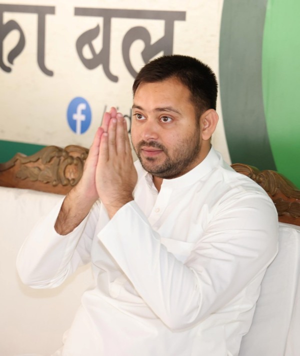 Tejashwi Yadav attends grand alliance meeting