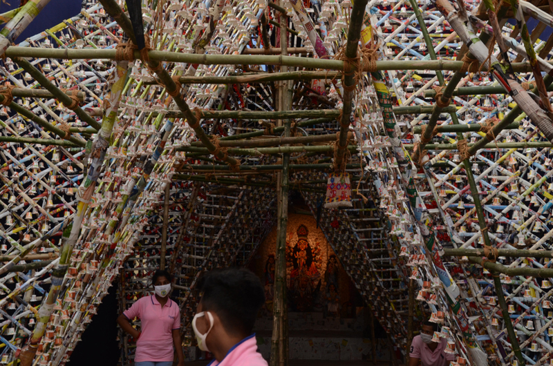 Durga Puja 2020 in Kolkata amid Covid-19