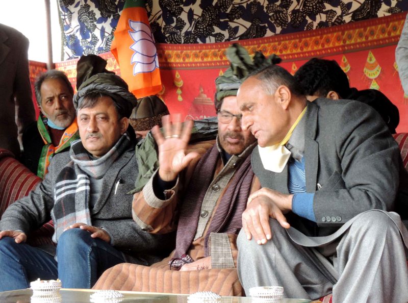 Mukhtar Abbas Naqvi addresses BJP workers in Kupwara