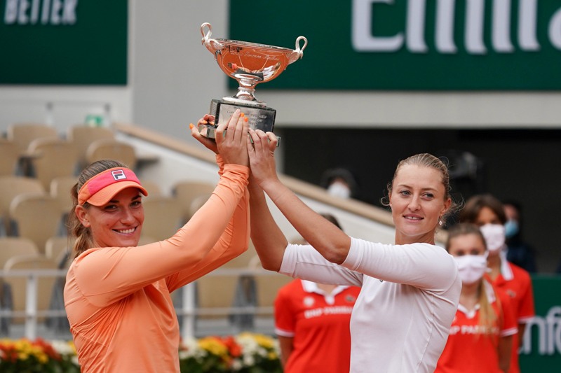 Timea Babos and Kristina Mladenovic win French Open Women’s Double