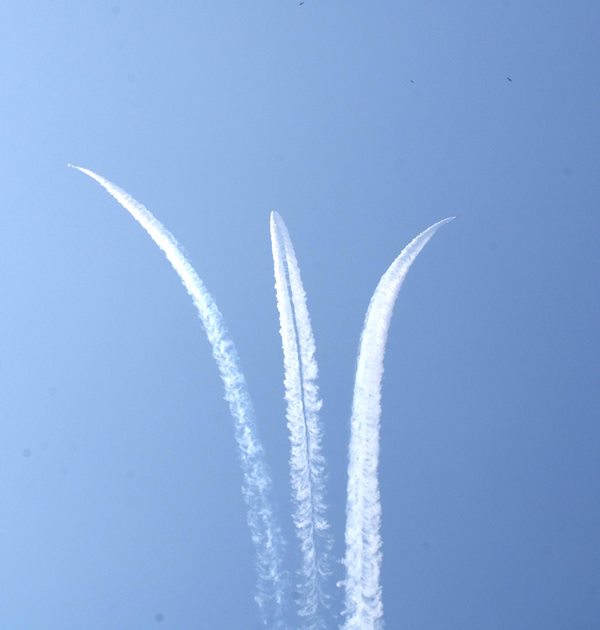 New Delhi: IAF Su-30, Mig-29 with C-17 Gobemaster fighter aircrafts performing a fly past during the 72nd Republic Day