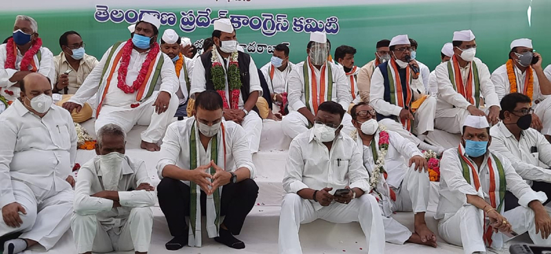 N Uttam Kumar Reddy to hold Satyagraha Deeksha at Gadhi Bhavan