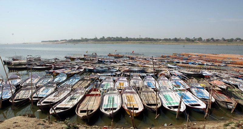 Desert view of Sangam in Prayagraj during Covid lockdown