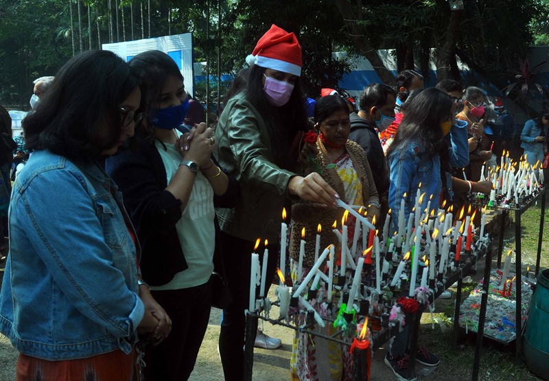 Glimpses of Christmas celebrations in Kolkata