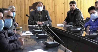 Jammu and Kashmir: DC reviews status of HWCs at Ganderbal
