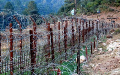 Major infiltration bid foiled; heroin, arms recovered at LoC in north Kashmir