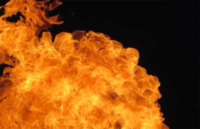 Bangladesh: Oil tanker explosion on Sugandha River leaves one person dead