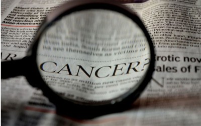 Pakistan: Cancer patients block Metro bus track in Lahore after free drugs denied to them