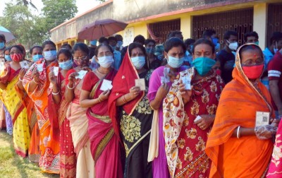 West Bengal votes in fifth phase amid Covid-19 scare as BJP-TMC electoral fight intensifies