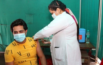 India reports 41,195 new COVID-19 cases in 24 hours