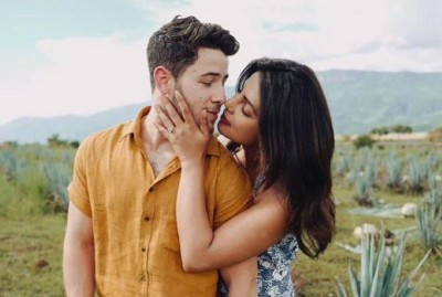 Priyanka Chopra drops Jonas from social media, triggers speculation over divorce