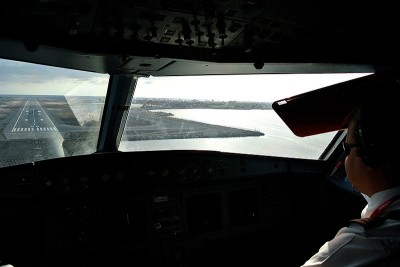 Yemen: Aden airport resumes operation days after rocket attacks