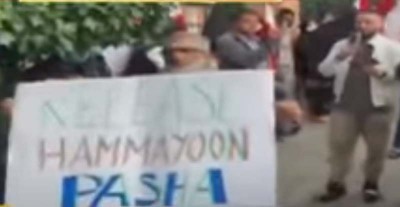 PoK activists demonstrate in London against Shah Mehmood Qureshi arrival