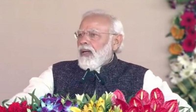 PM Narendra Modi inaugurates fertilizer factory in UP's Gorakhpur