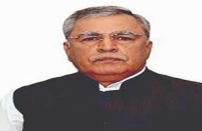 Jammu and Kashmir: Advisor Farooq Khan attends virtual meet