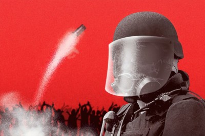 Pakistan: Riot police use batons, lob tear gas shells to disperse protesting teachers