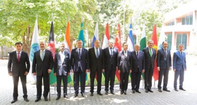 Tashkent Conference: Imran Khan, Qureshi refuse to shake hands with S Jaishankar