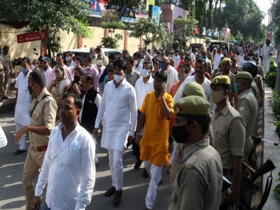 BJP sweeps UP local body polls, Samajwadi Party bites dust