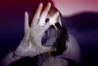 Pakistan: Lawyers allegedly beat up female activist in Karachi court