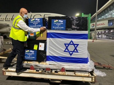 Third consignment of oxygen concentrators, respirators airlifted to India from Israel