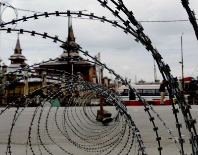 Jammu and Kashmir: Mysterious blast hits Pulwama, 7 hurt