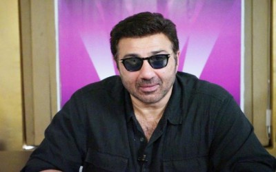 Tractor rally violence: Sunny Deol dissociates himself from Deep Sidhu again