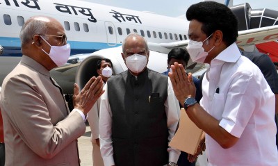 M K Stalin receiving President