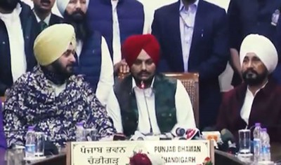 Punjabi singer Sidhu Moosewala joins Congress