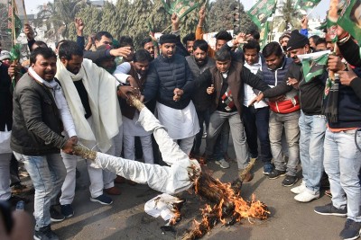 RJD protests against Nitish Kumar in Patna