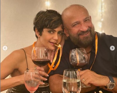 Mandira Bedi shares throwback images of hubby Raj Kaushal with a broken heart emoji