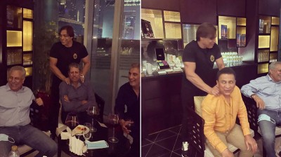 Shoaib Akhtar 'chilling' with 'best of the best' including Sunil Gavaskar, Kapil Dev