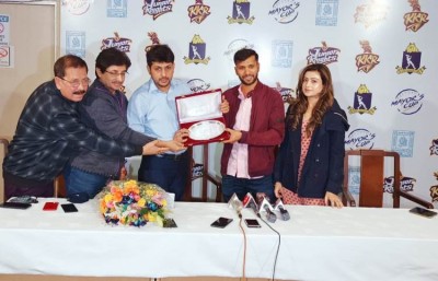 Indian bowler Ashoke Dinda retires from all formats of game