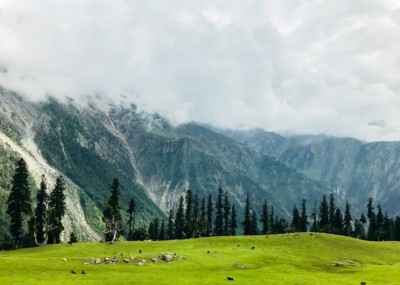 Heat wave returns even though night temperature below normal in Kashmir