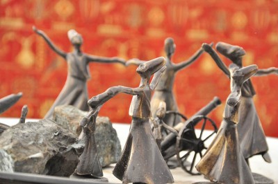 Kashmiri woman trying to revive traditional folk ballads Ladishah