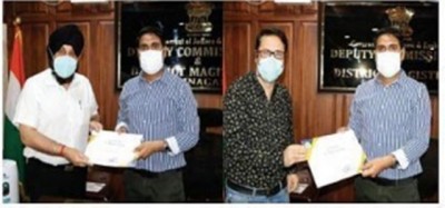 District Administration Srinagar felicitates SMHS Khyber Hospital officials