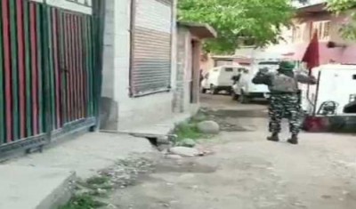Kashmir: Three Al-Badar militants killed in encounter; one surrenders in Shopian