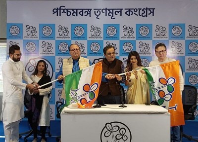 Bengali actors Deepankar De, Bharat Kaul, 2 others join Trinamool Congress