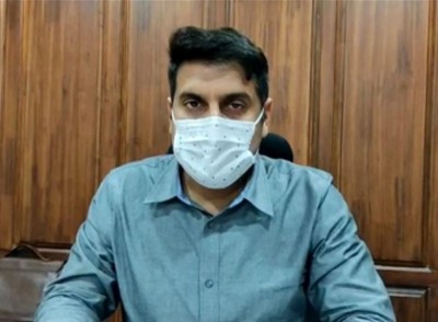 Srinagar DC reviews Eid-ul-Adha arrangements