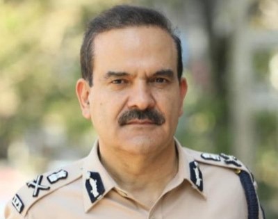 Bombay HC orders preliminary CBI probe into former Mumbai top cop's allegations against Anil Deshmukh