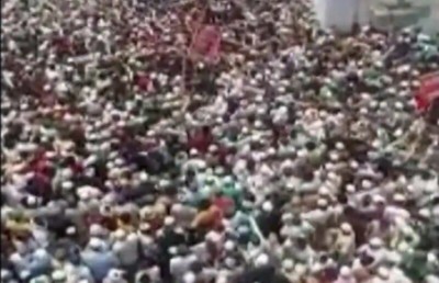 Uttar Pradesh: Cleric's funeral in Badaun flouts Covid norms, case filed