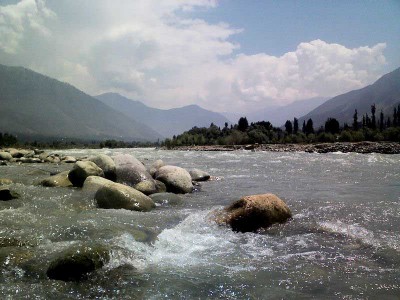 Rise in drowning incidents in Kashmir's Ganderbal prompts issuance of advisory
