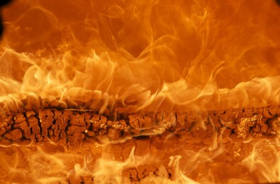 Afghanistan: Taliban forces set factories on fire in Chele Mazar