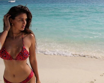 Disha Patani misses beach, shares picture on social media