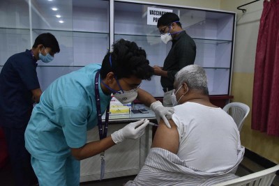 Religious leaders in Jammu and Kashmir can make people aware about the importance of vaccination: DC Srinagar